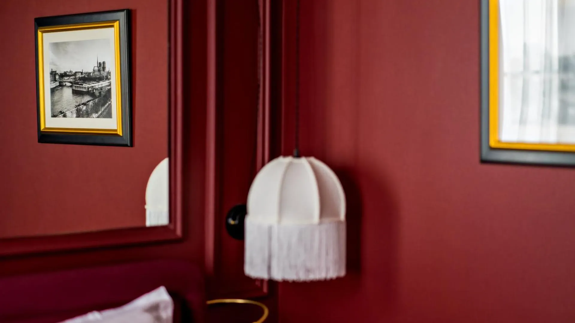 Duquesne Eiffel Hotel