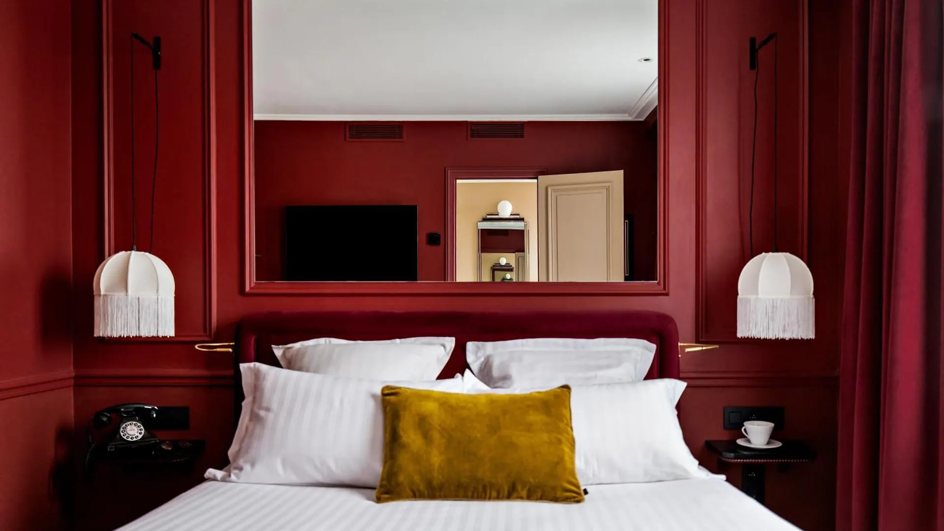 Duquesne Eiffel Hotel